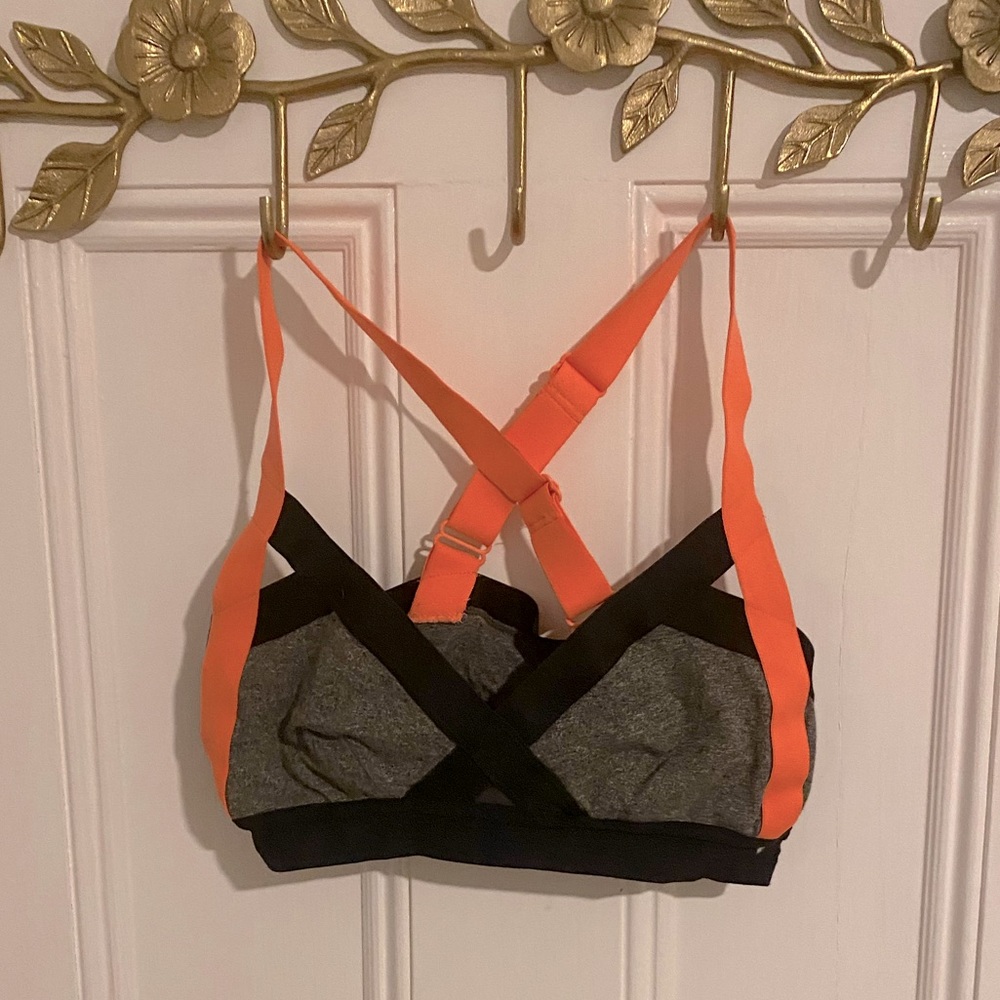 Community sports bra grey black coral - medium